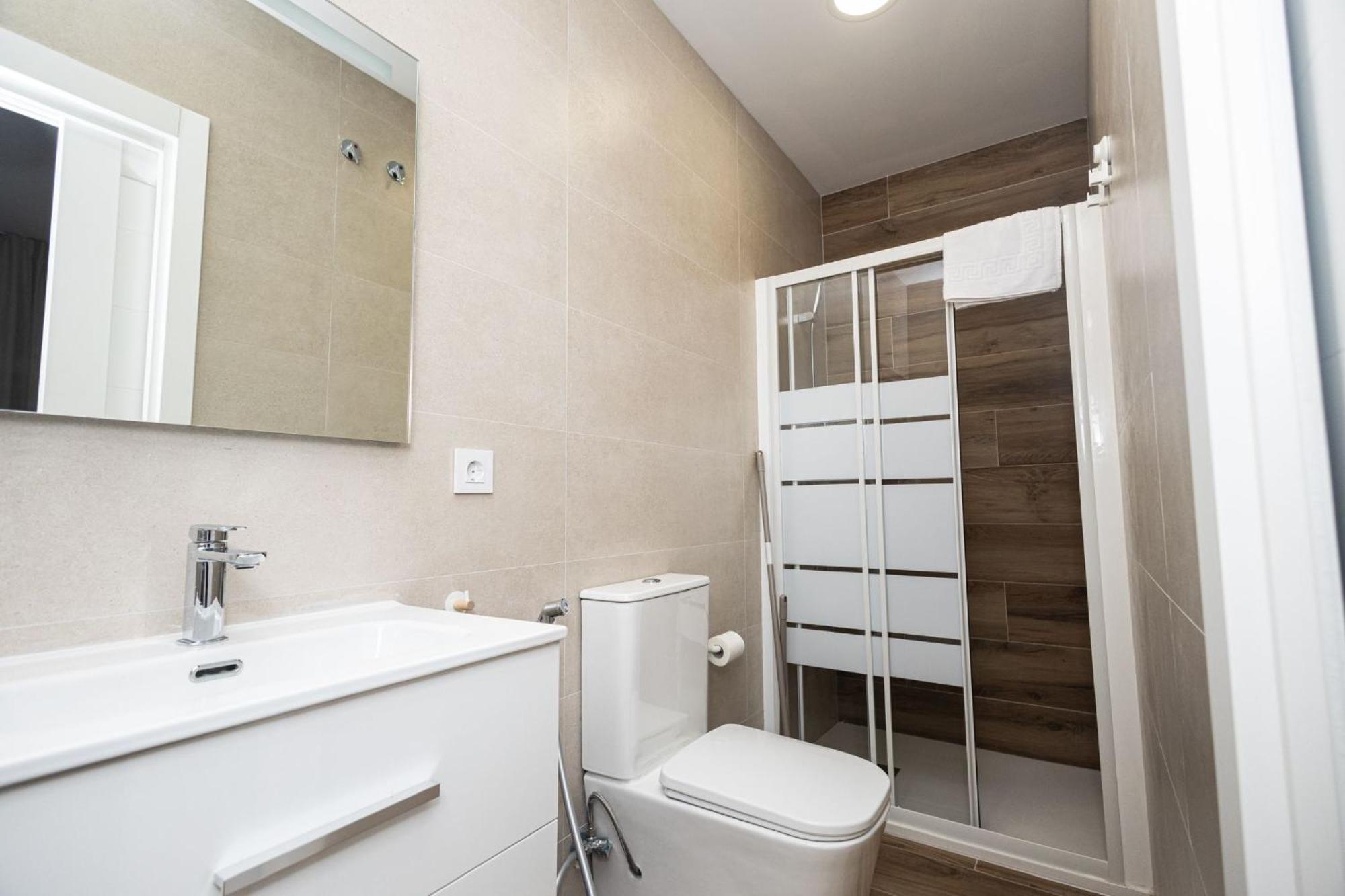Ra Apartamentos Sevilla 알리칸테 외부 사진