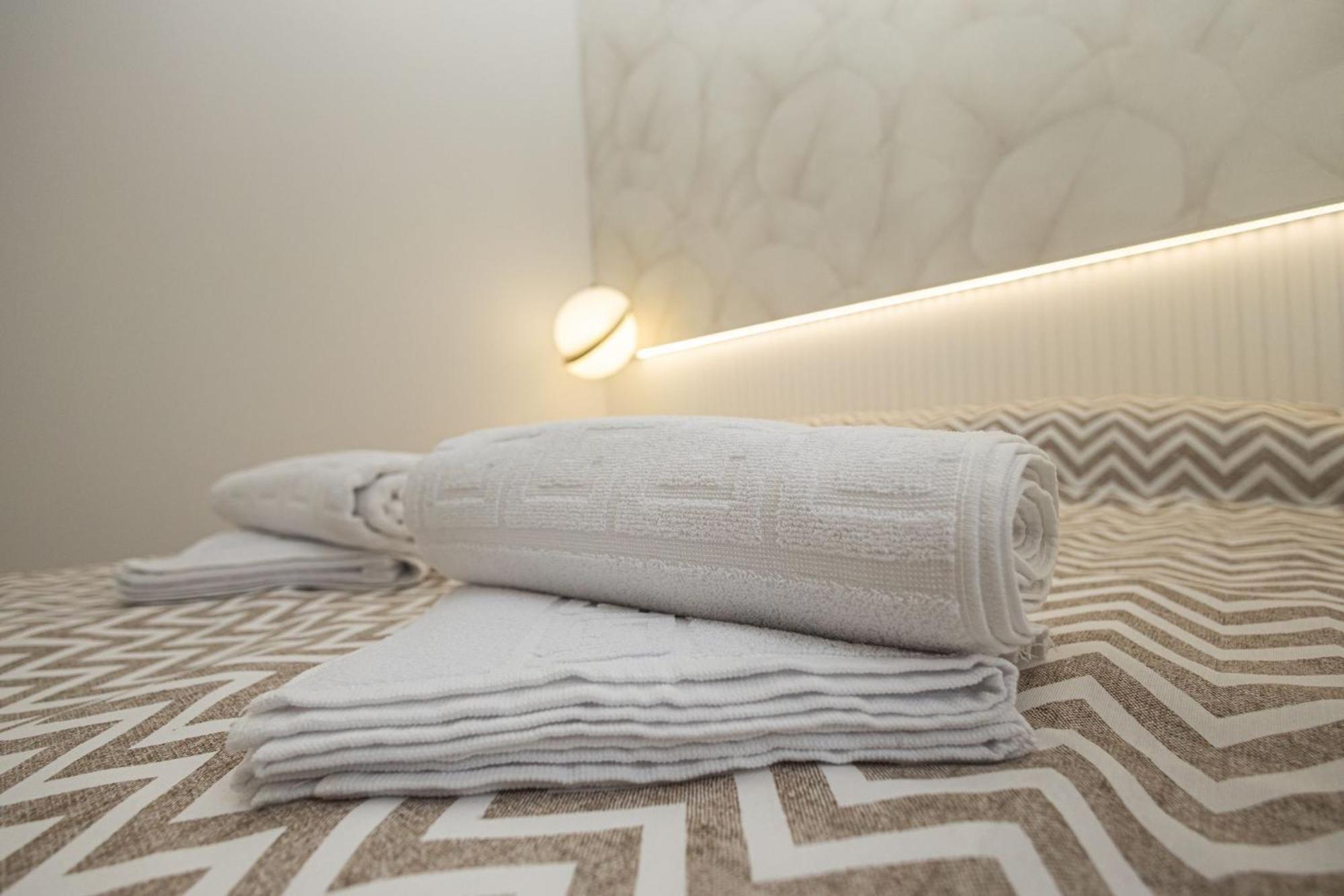 Ra Apartamentos Sevilla 알리칸테 외부 사진