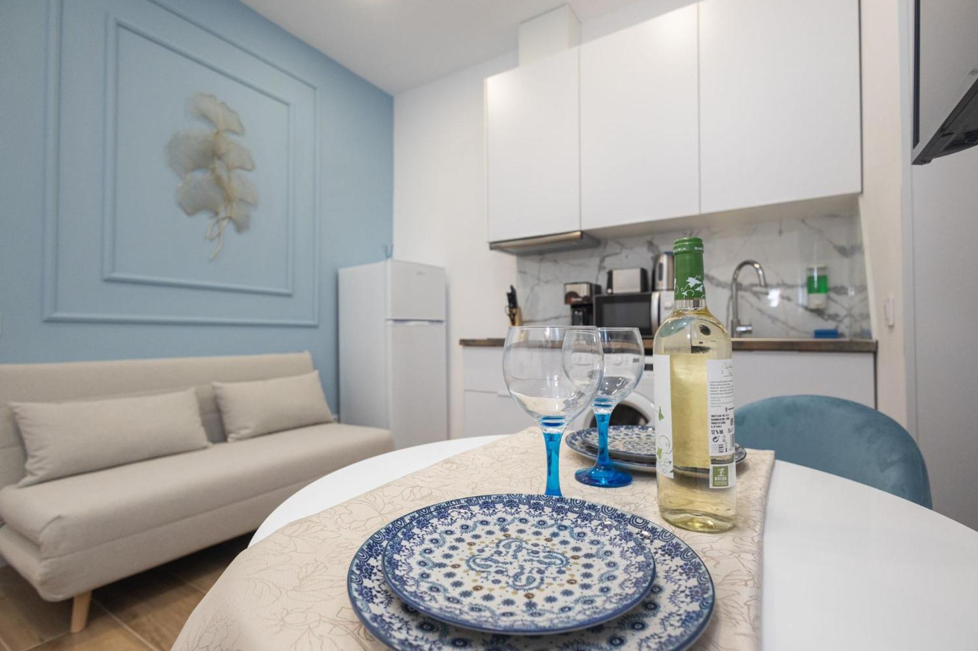 Ra Apartamentos Sevilla 알리칸테 외부 사진