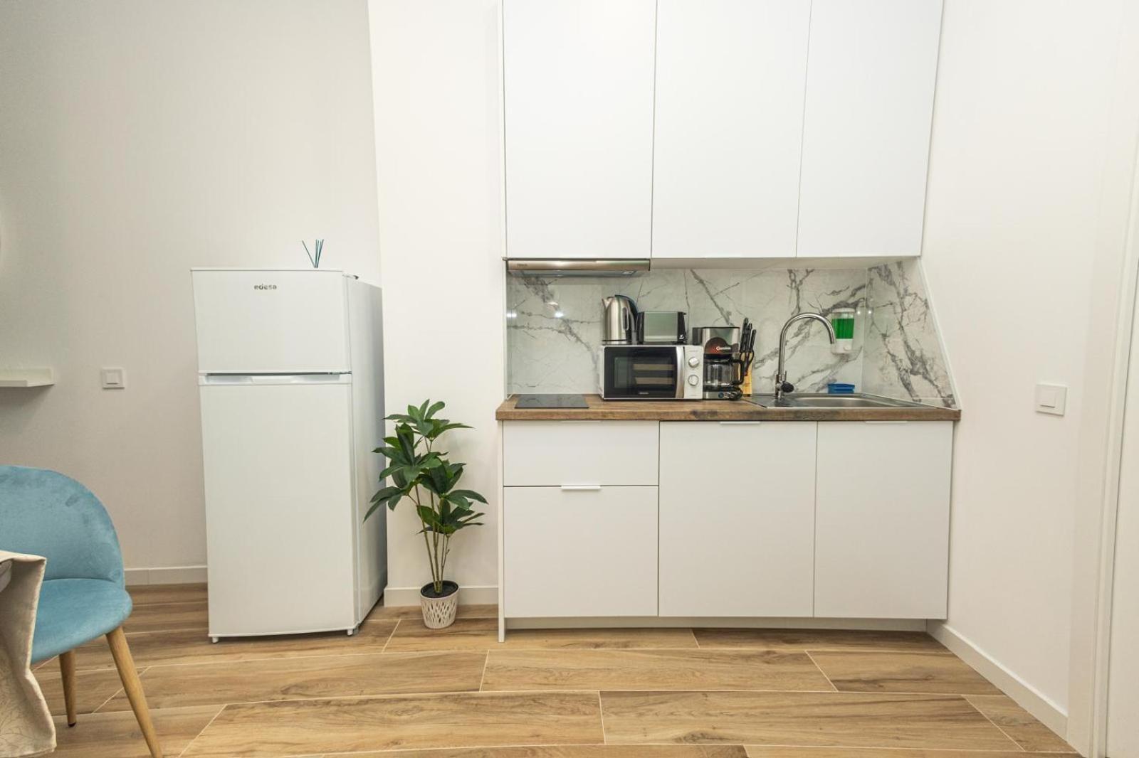 Ra Apartamentos Sevilla 알리칸테 외부 사진
