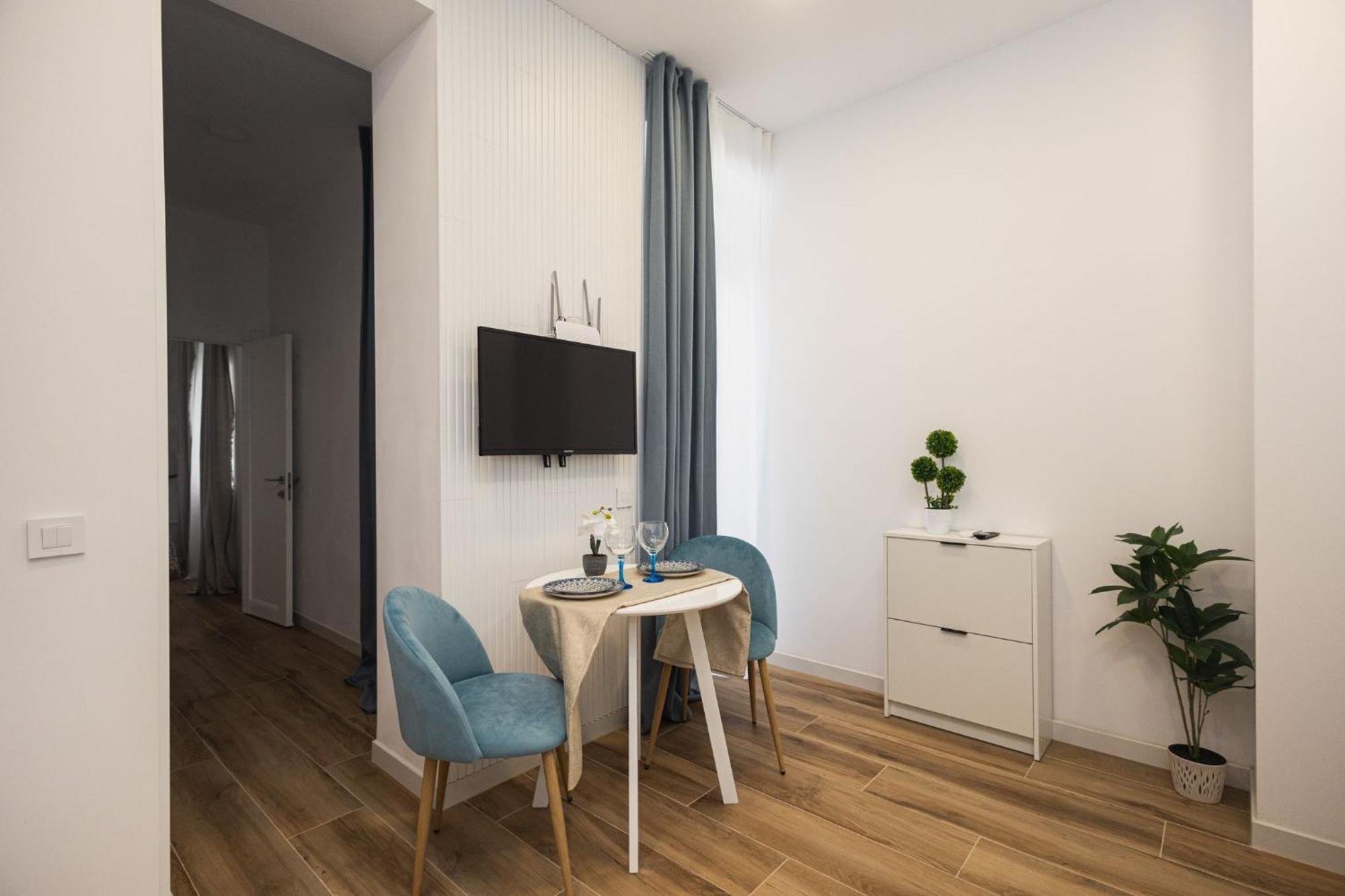 Ra Apartamentos Sevilla 알리칸테 외부 사진